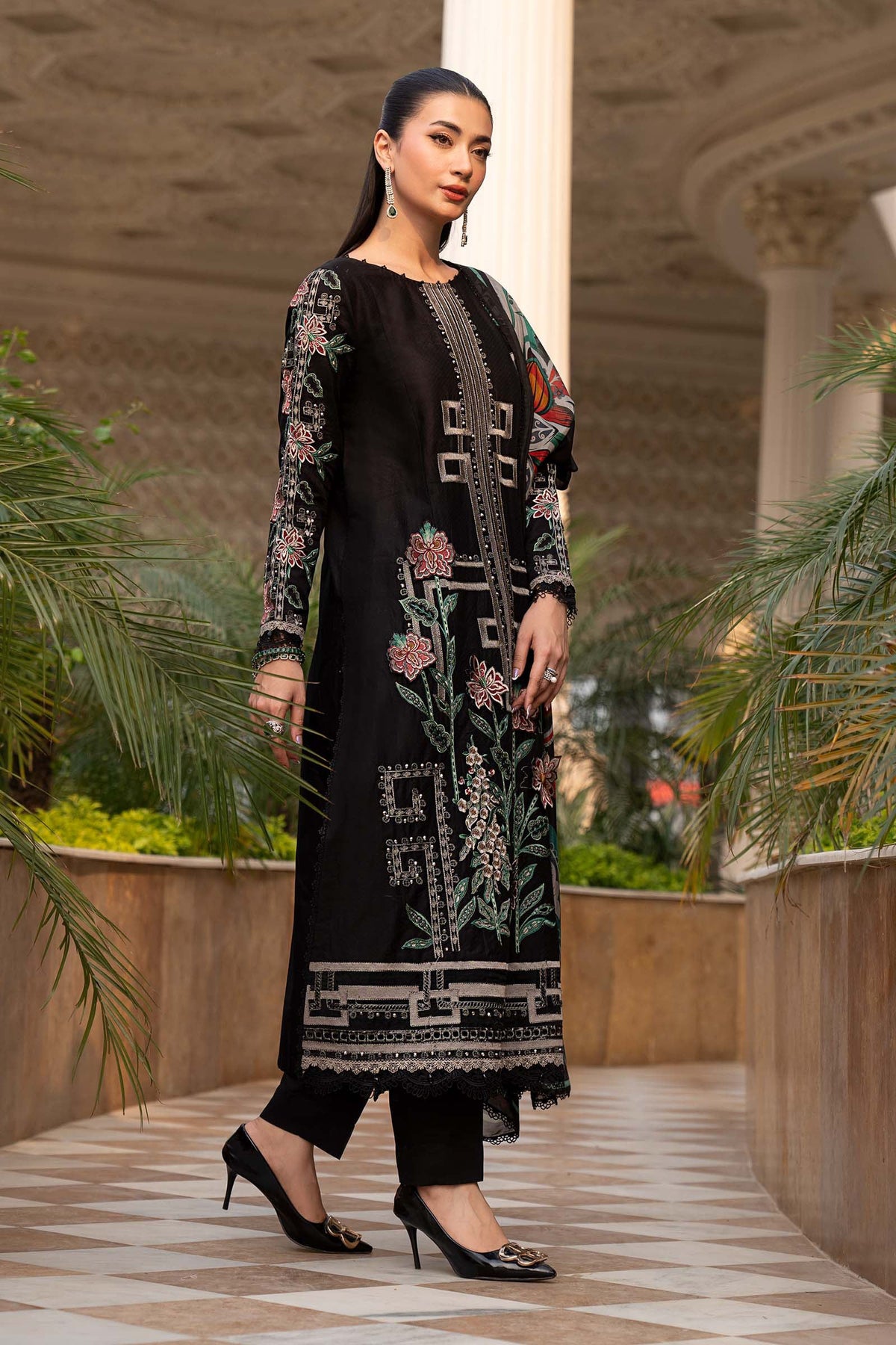3 Piece Unstitched Embroidered
