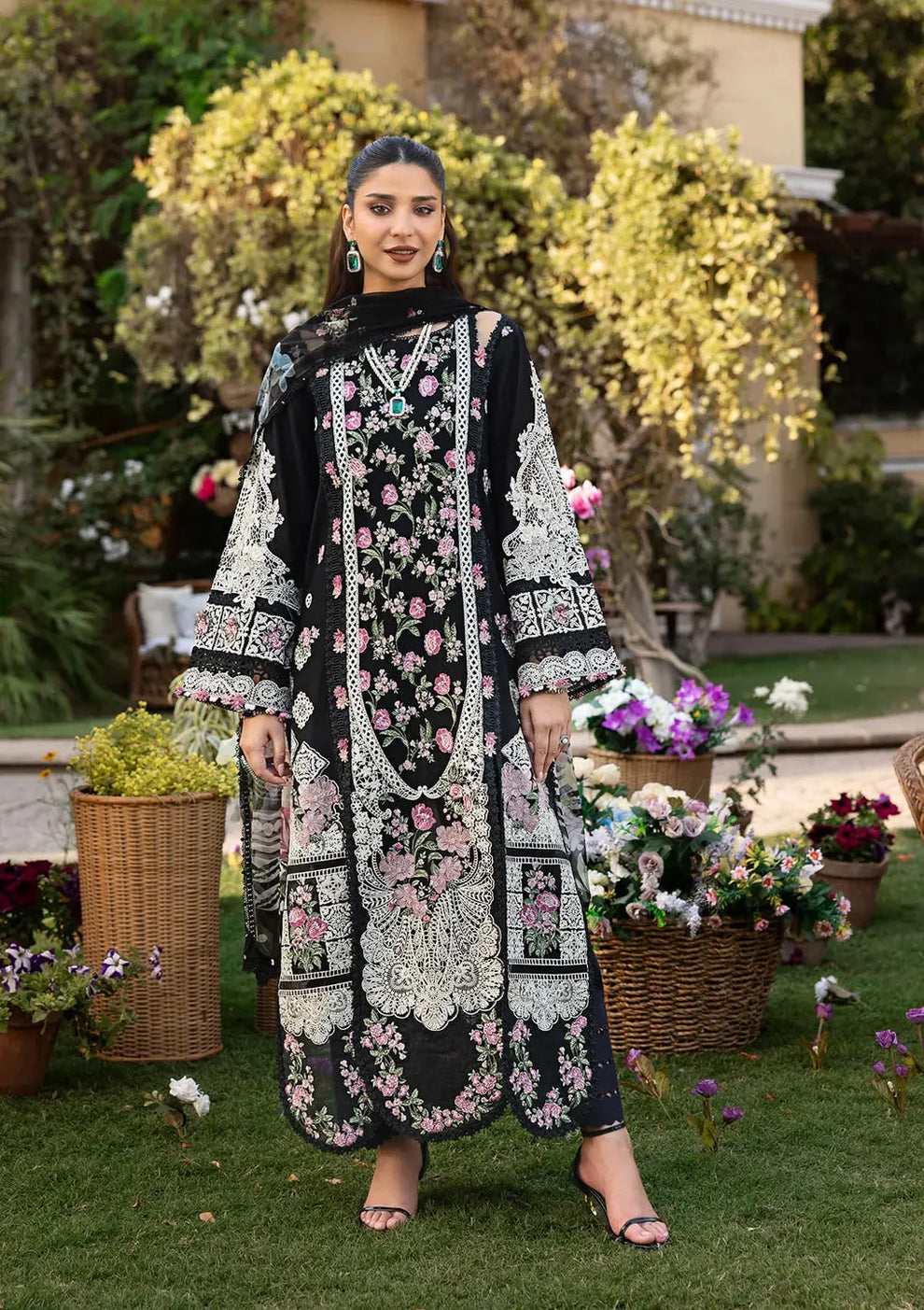 ELAF LAWN UNSTITCH SUMMER COLLECTION