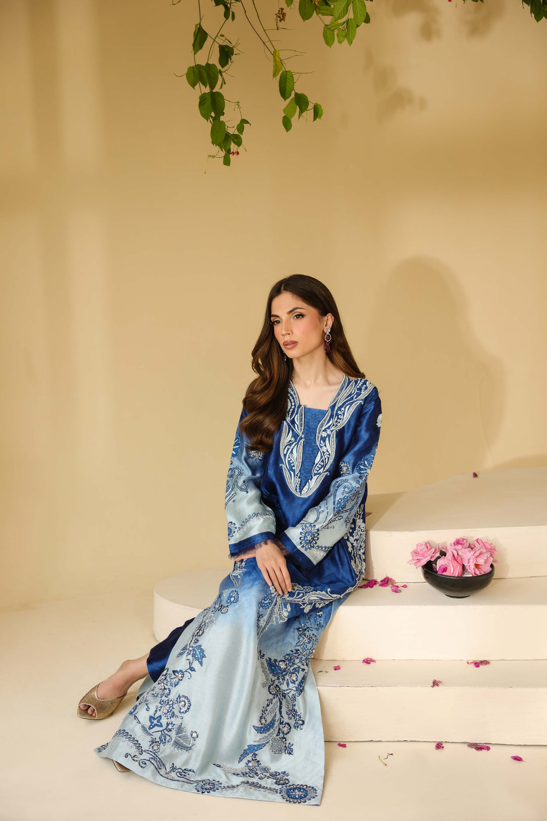 Silk unstitch double shade digital printed Most luxury article arrived