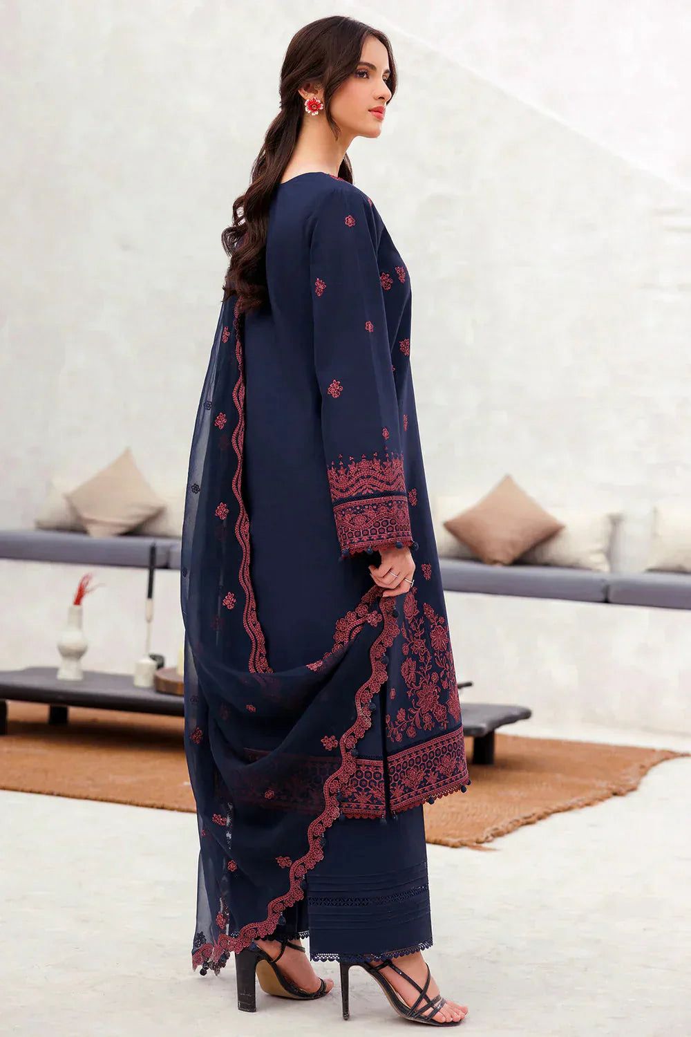 SUMMER COLLECTION ``` 🍂*_Farasha 502_*🍂 *Stuff: Best Quality Air jet lawn 90/70