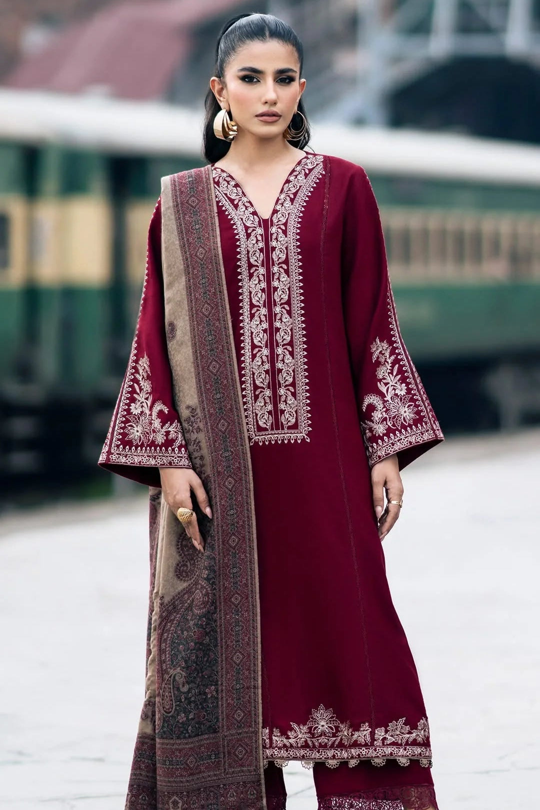IZEL 3PC LAWN 90/88 AIR-JET UNSTITCHED EMBROIDERED SHIRT WITH TROUSER AND MONARK DUPATTA