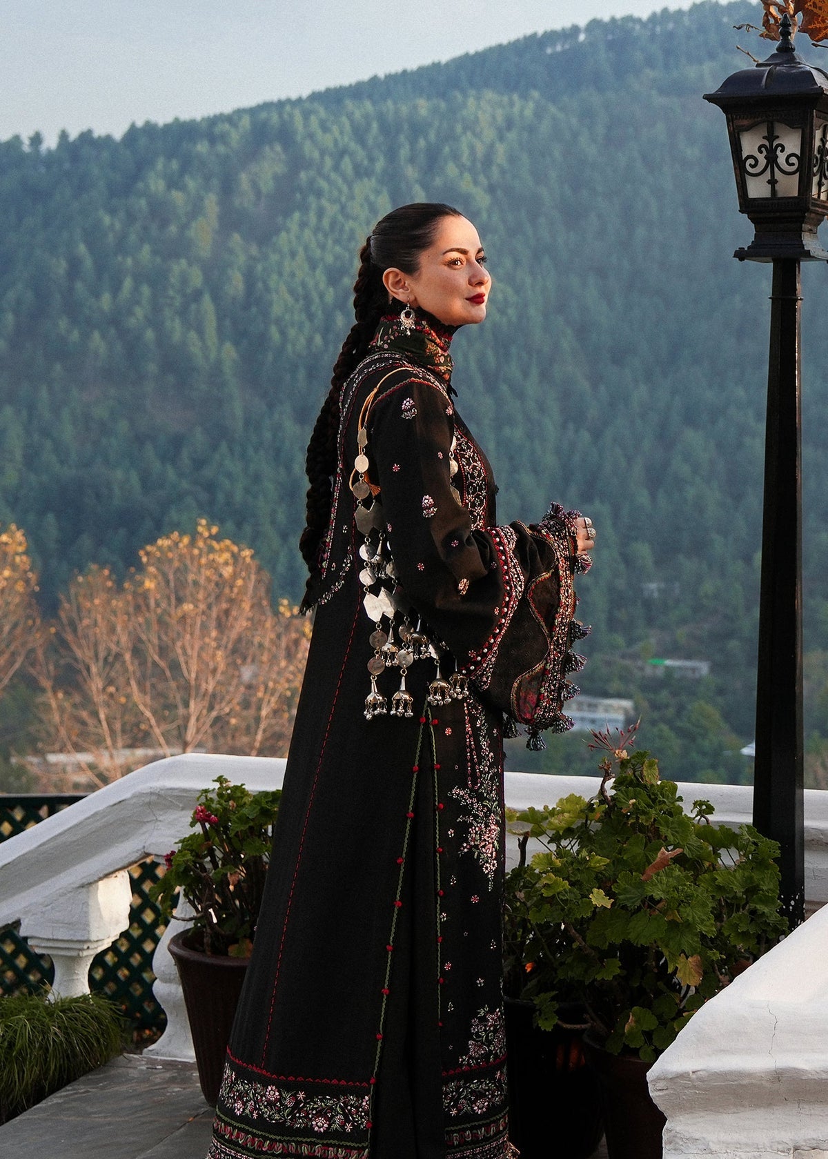 HUSSAIN REHAR DHANAK EMBROIDERED WINTER 3PC WITH DHANAK EMBROIDERED SHAWL