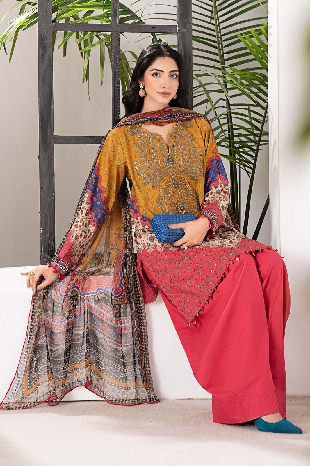 Lawn collection 2026
*Maria b  MOST DEMANDING EDITION*
*03PCS UNSTITCHED SUIT*
*FABRIC Digtal printed lawn90/88*