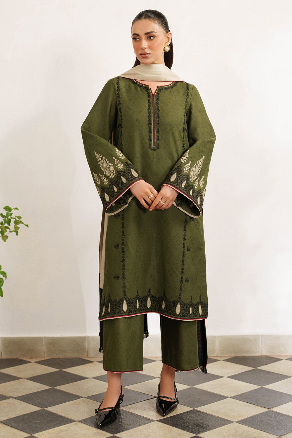 *BRAND: JAZMIN WINTER COLLECTION 2025*

*DHANAK STUFF*