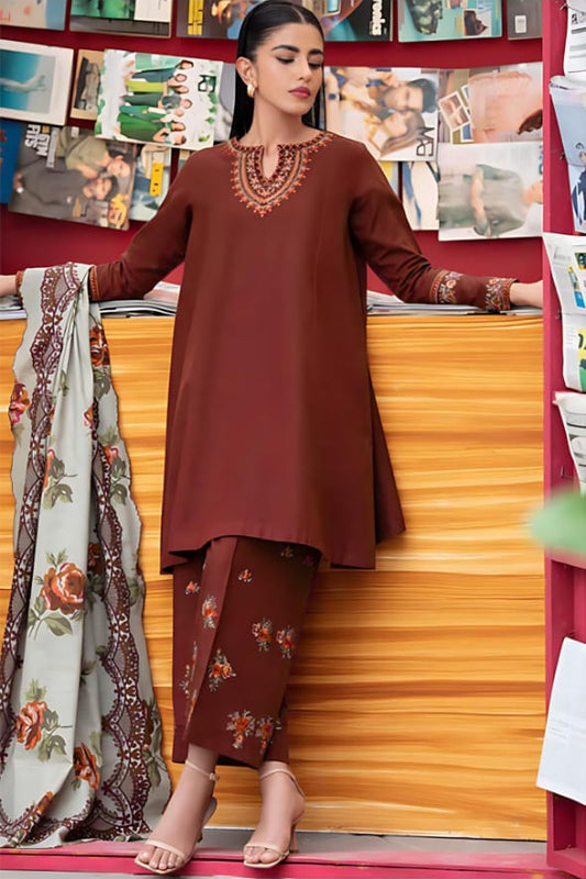 *BRAND NAME : URGE*_
CATEGORY : DHANAK 3PC Embroidered*