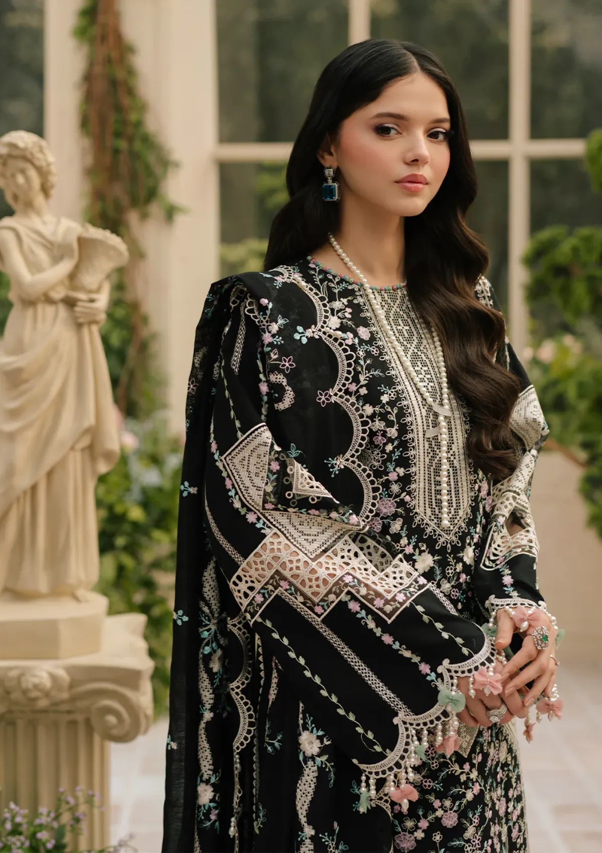 BIN_ILYAS Lawn 90/70 EMBROIDERED 3PC WITH  EMBROIDERED SHAWL