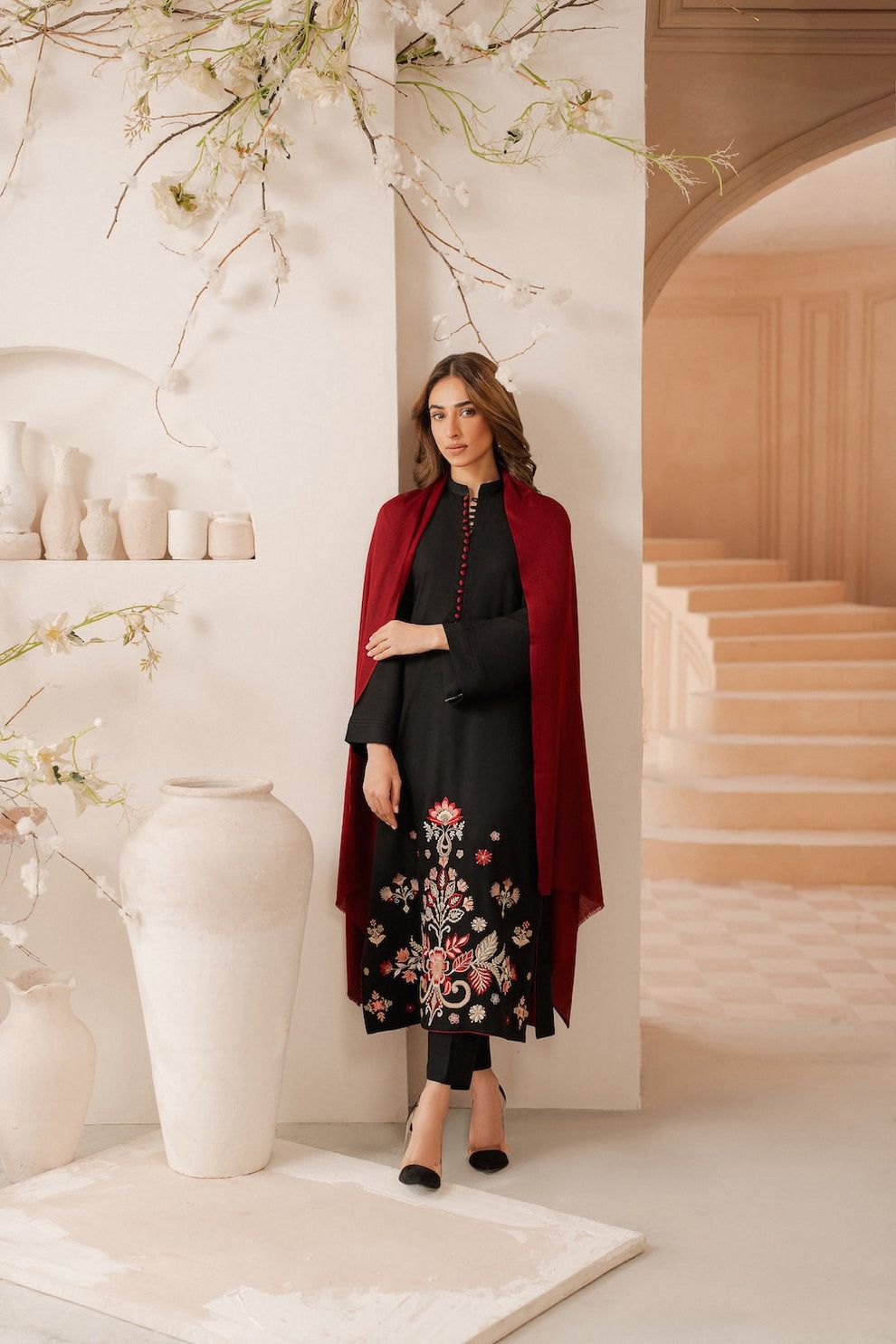 *BRAND NAME : URGE*_
CATEGORY : DHANAK 3PC Embroidered*