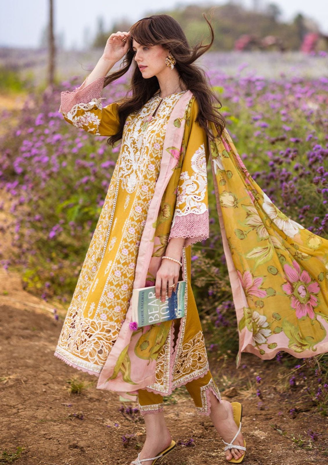 SUMEMR COLLECTION ```

*Mushaq 1201*
*Stuff: Best Quality Pure Airjet lawn 90/70