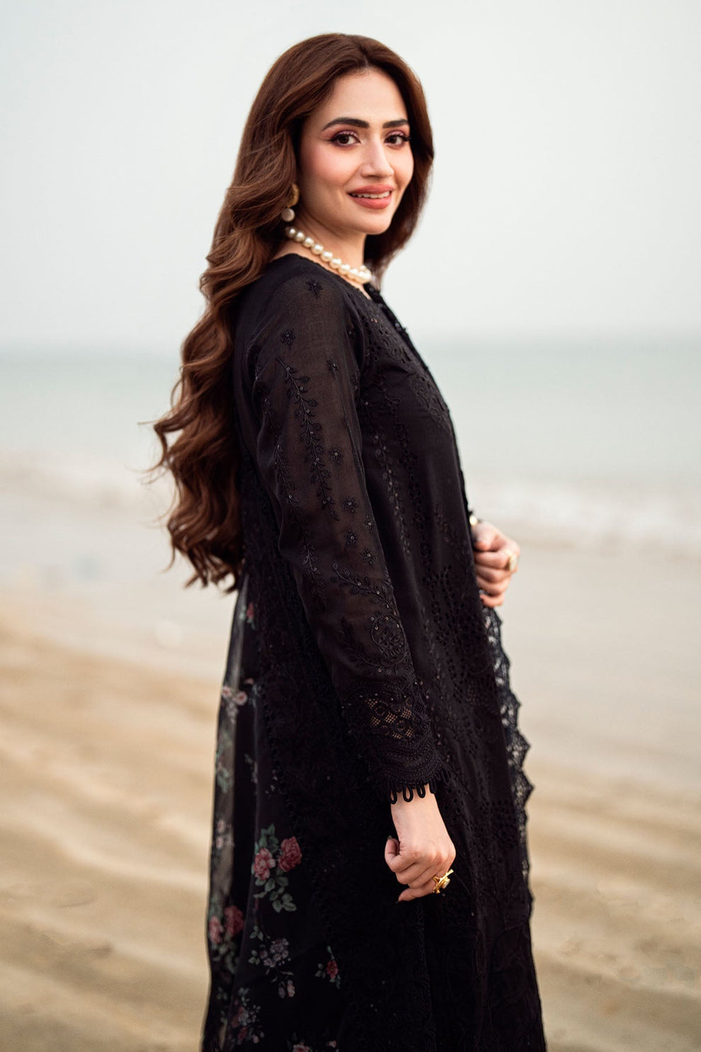 NUREH | UNSTITCHED LAWN 3PC